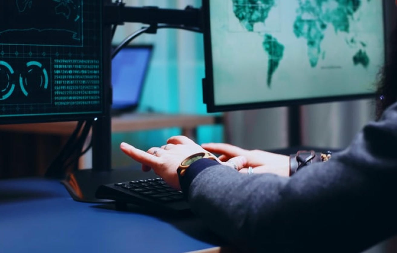 Your Guide to CRA Common Specifications and EU Market Access